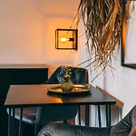Premium Apartment *