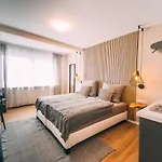Apartment Premium *